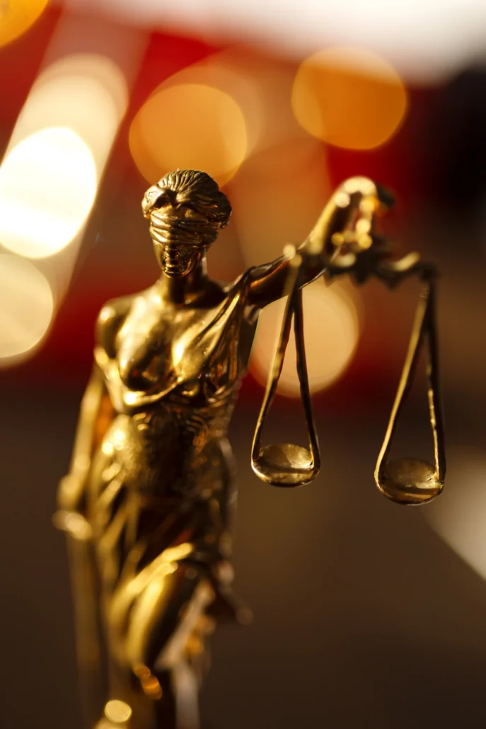 Poppers Legal France 2026: Laws & Buying Advice 3 lady justice statue with balance scales and bokeh 2026 03 24 21 54 55 utc
